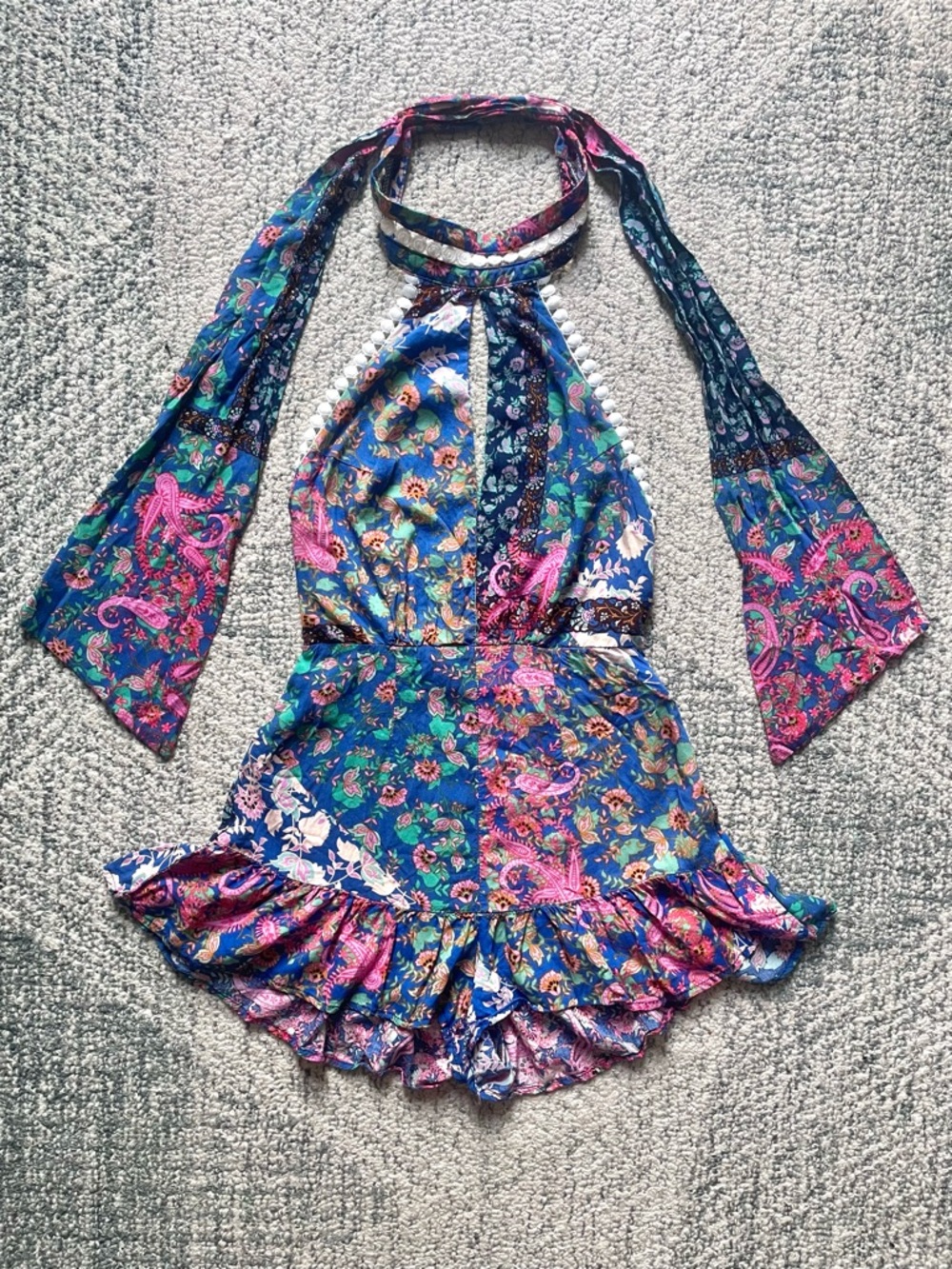 $155 Here Comes The Sun Floral Paisley Romper Lace Trim Halter Neck Ruffled LF